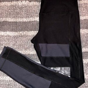 Black leggings with silver/grey detailing